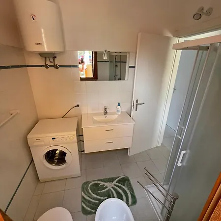 בית נופש Casa Serena סאן תאודורו